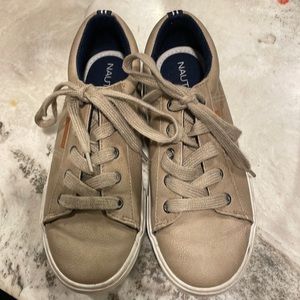Boys nautica shoes